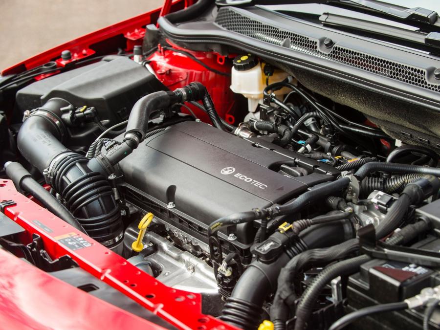  Vauxhall Astra SRI Turbo 2012 года  (фото 2 из 21)